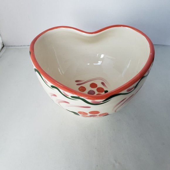 NOS Ceramic Heart Shaped Bowl "L" Signature Ivory with Pink Green Purple - Picture 3 of 13